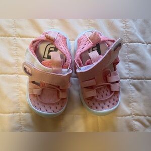 Pink sandals BRAND NEW W/out TAGS